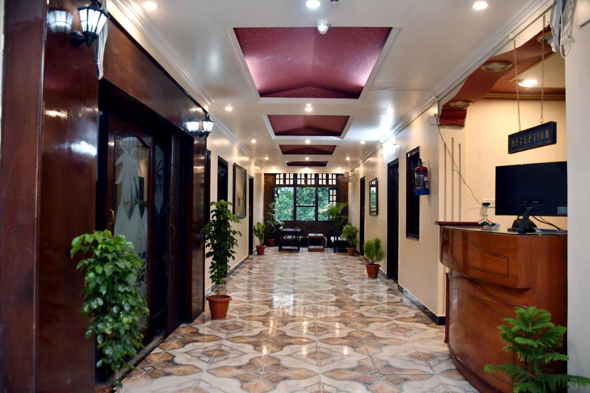 Hotel Riz Varanasi Ngoại thất bức ảnh