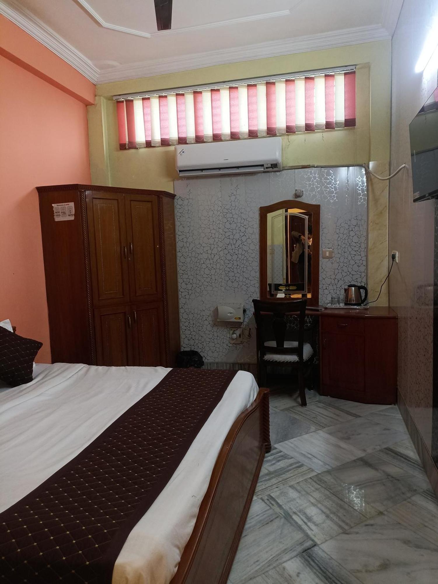 Hotel Riz Varanasi Ngoại thất bức ảnh