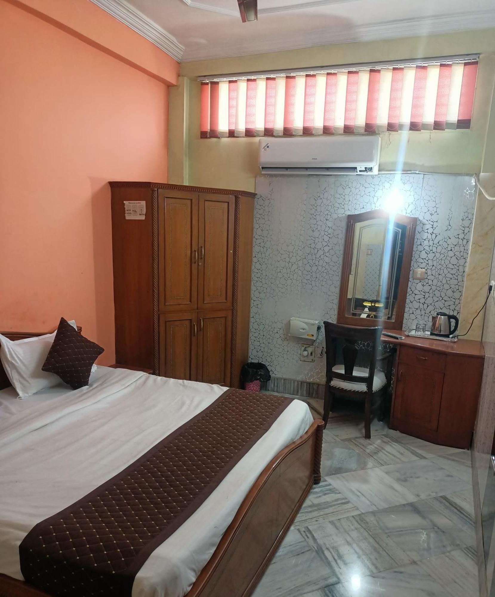 Hotel Riz Varanasi Ngoại thất bức ảnh
