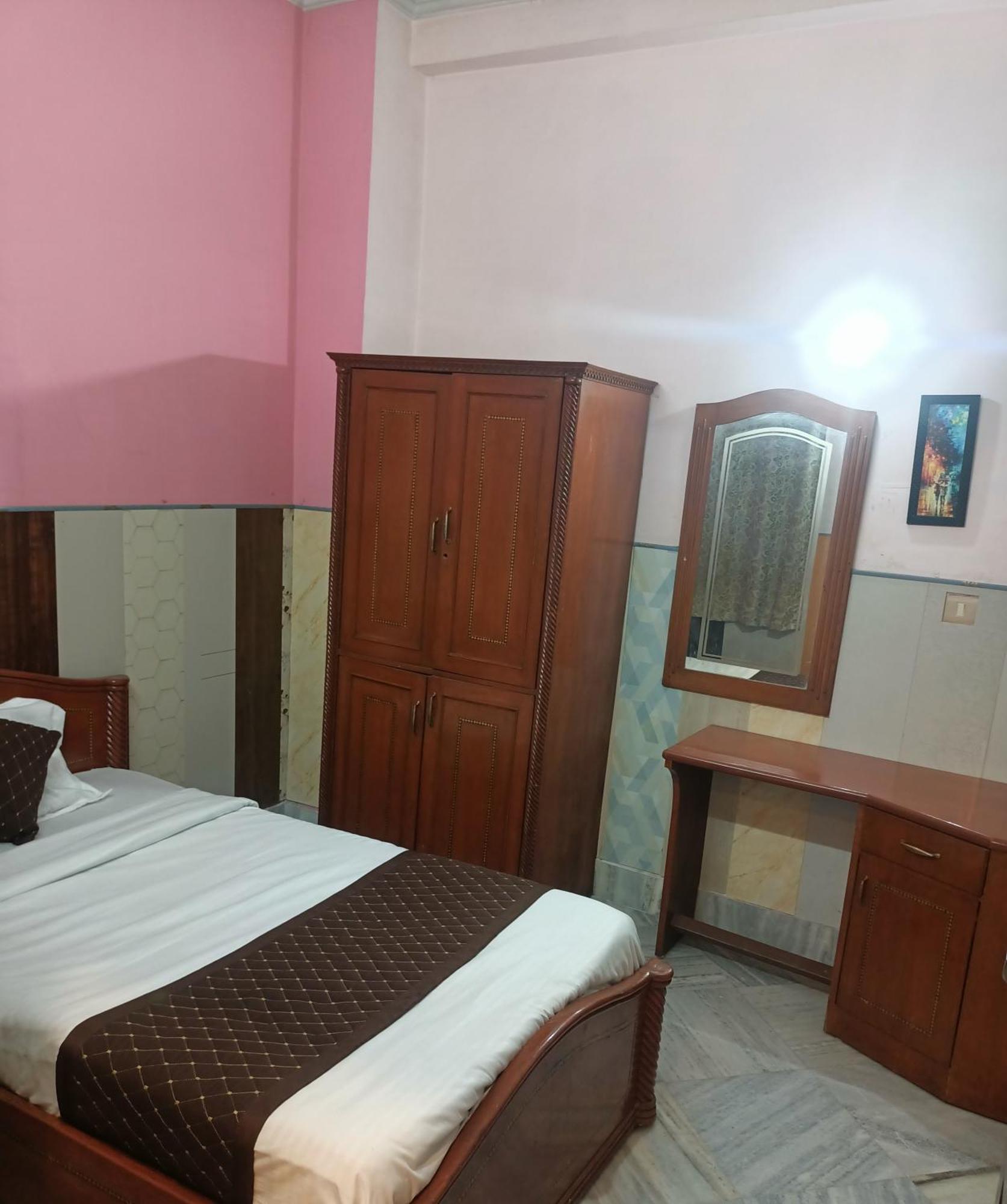 Hotel Riz Varanasi Ngoại thất bức ảnh