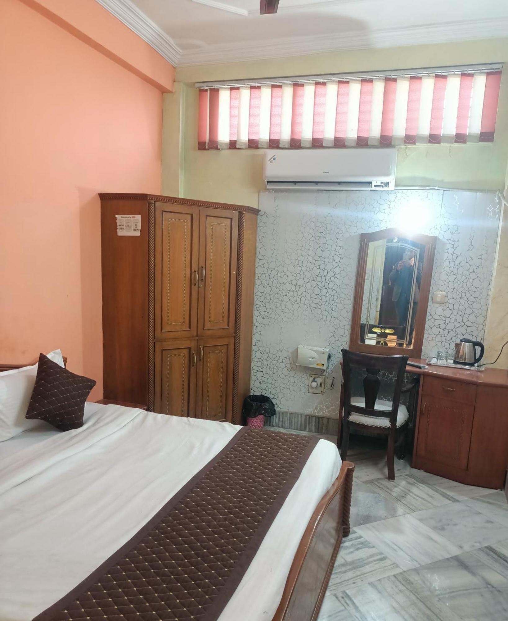 Hotel Riz Varanasi Ngoại thất bức ảnh
